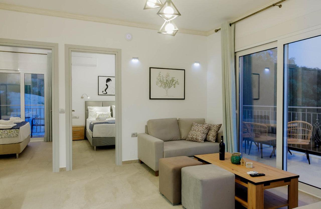 Natura Luxury Suites פארגה מראה חיצוני תמונה