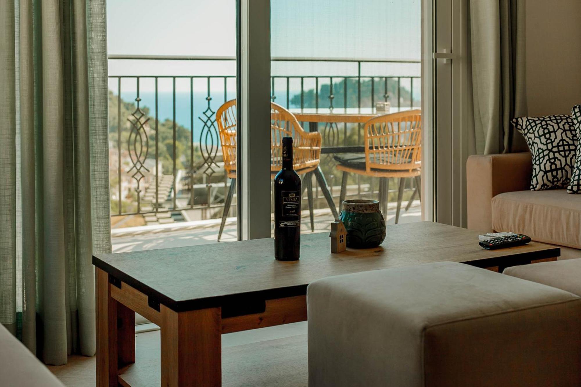 Natura Luxury Suites פארגה מראה חיצוני תמונה